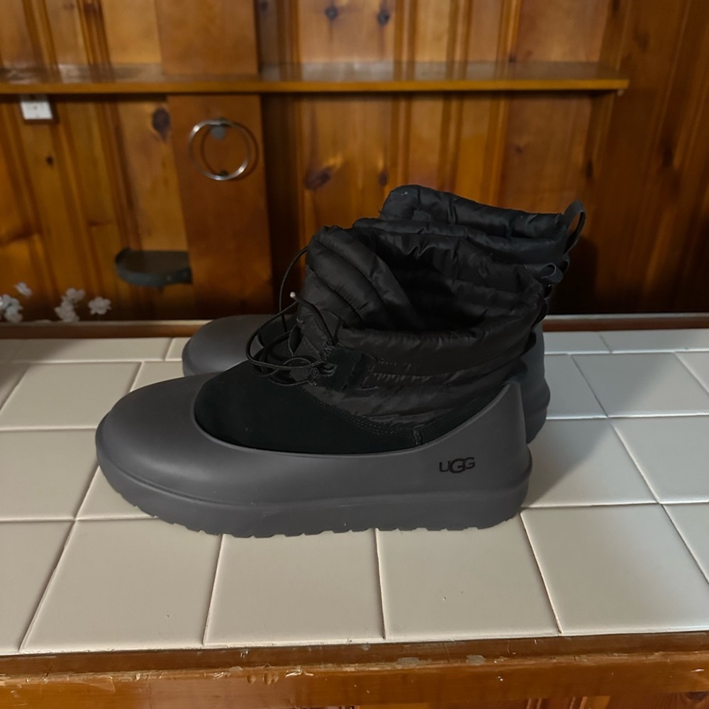 UGG Black and Dark Gray Winter Boots
